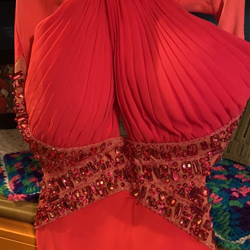 Prom Dress - Picture 4 of 10